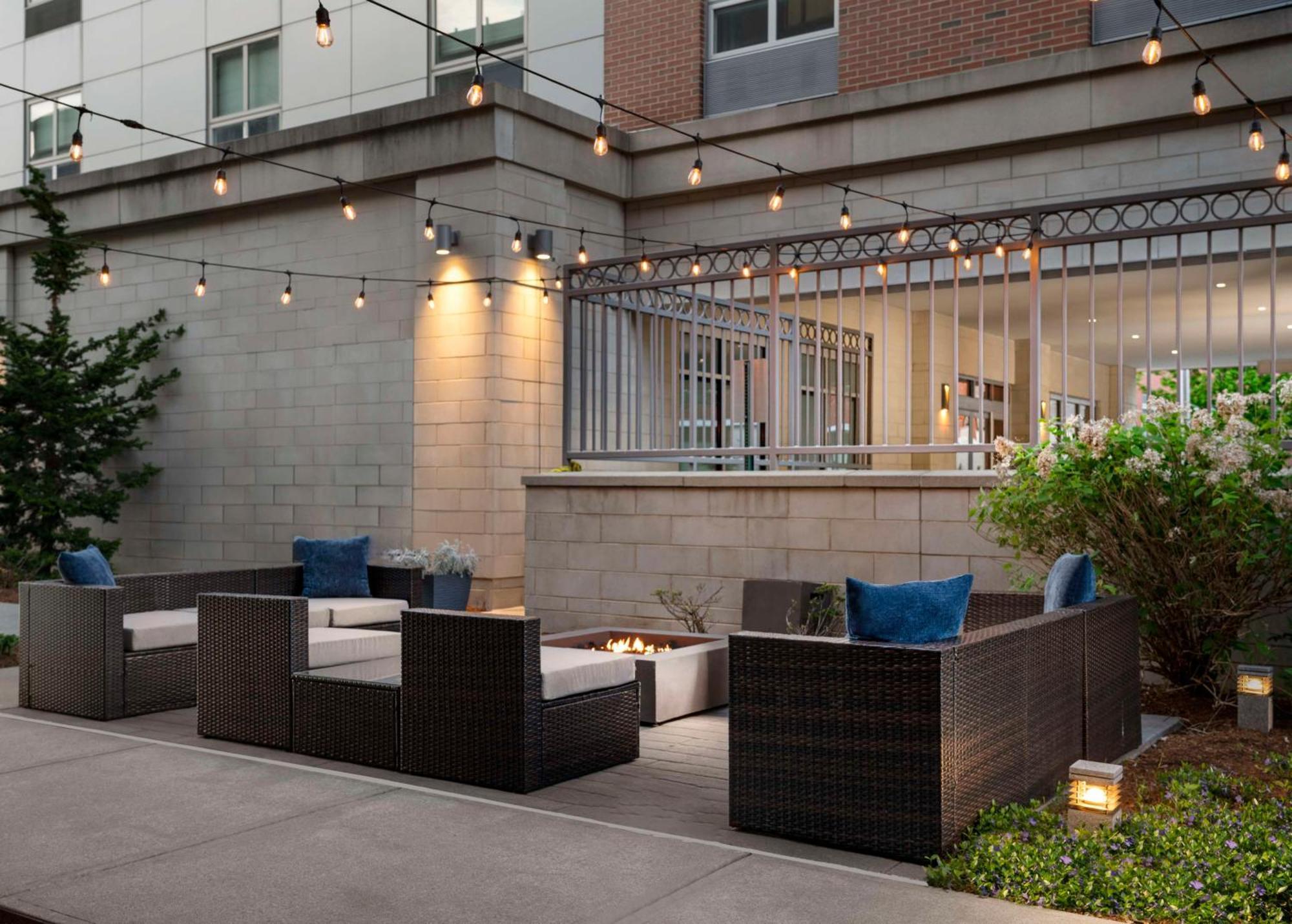 Hampton Inn & Suites-Worcester, Ma Bagian luar foto